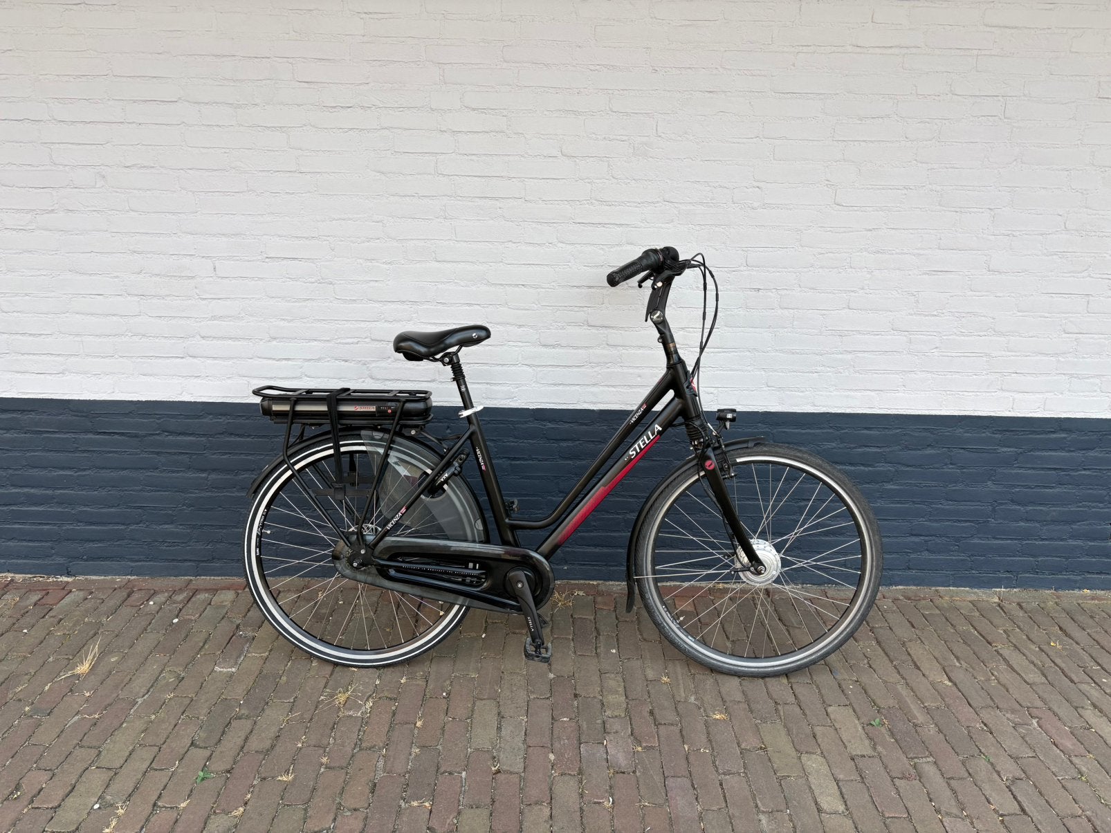 Stella Elektrische Fiets – 40Nm Motor – 8 Versnellingen, Fietsen en Brommers, Fietsen | Dames | Damesfietsen, Ophalen, Zo goed als nieuw