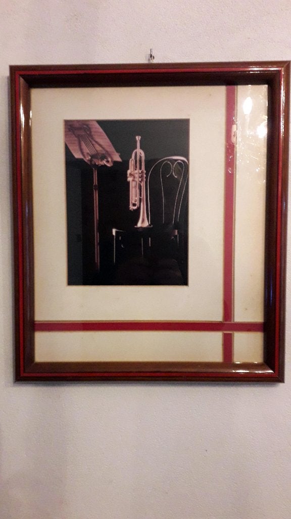 INGELIJSTE FOTO (ART DECO STIJL) GOUDEN TROMPET, Ophalen of Verzenden, Minder dan 50 cm, Schilderij, Minder dan 50 cm