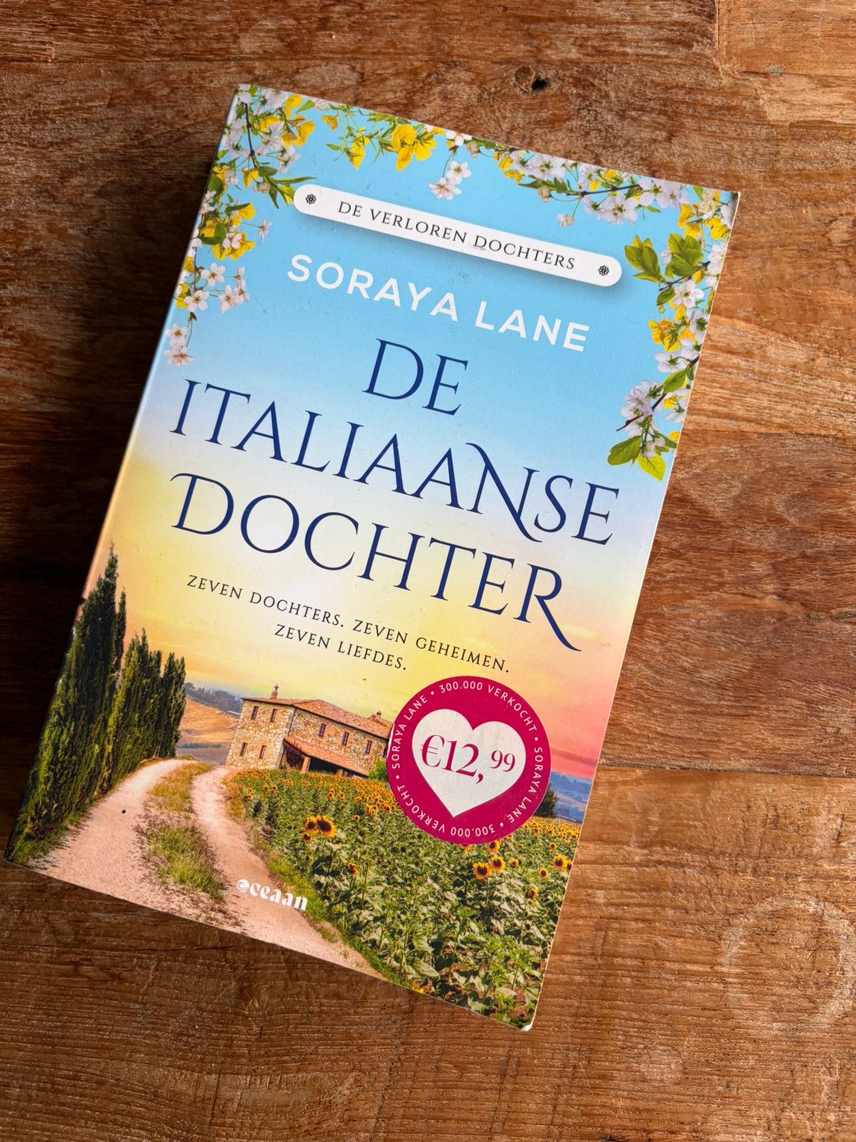 De Italiaanse dochter | de verloren dochters | Soraya Lane, Ophalen of Verzenden, Zo goed als nieuw, Europa overig