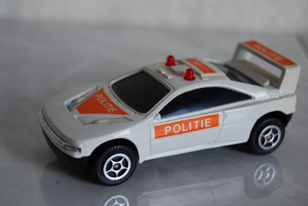 Peugeot 405 Politie NO. F. 218 D, Hobby en Vrije tijd, Modelauto's | 1:43, Ophalen of Verzenden, Gebruikt, Auto, Overige merken