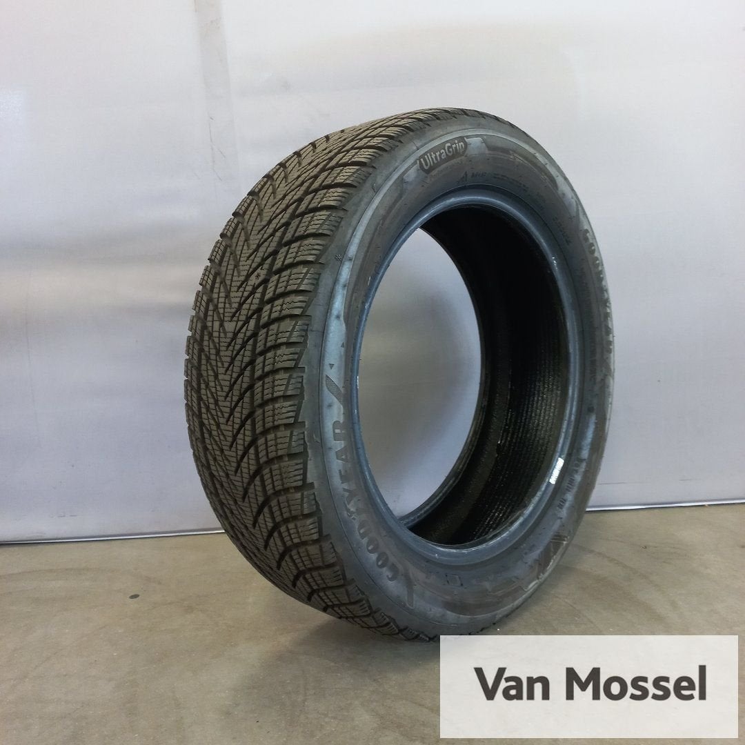 GoodYear  UltraGrip Performance 3 215/55/R17 94H, -, -, 17 inch, Band(en)