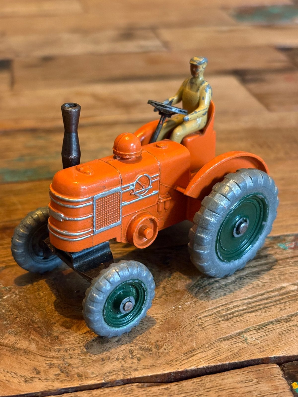 Dinky Toys 301 Field-Marshall Tractor, origineel oud model, Ophalen of Verzenden, Zo goed als nieuw, Tractor of Landbouw, Dinky Toys