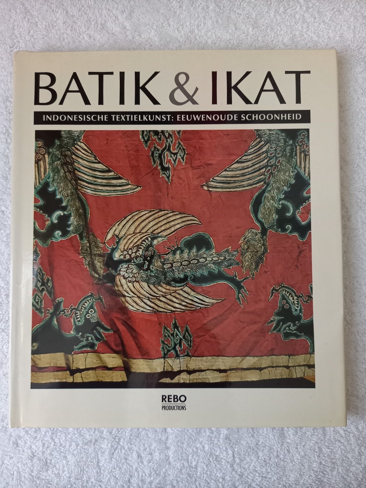 w4 Batik en Ikat: Indonesische textielkunst, Boeken, Ophalen of Verzenden, Gelezen, Bedrich Forman