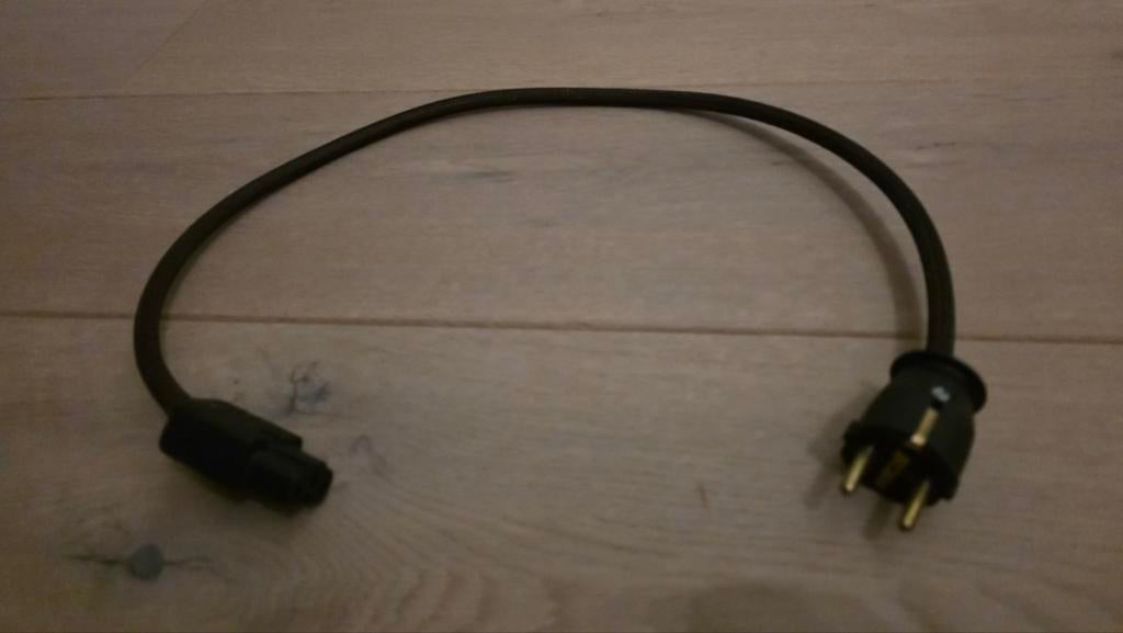 Artspeak netsnoer 75cm, Ophalen of Verzenden, Gebruikt, Minder dan 2 meter, Overige kabels