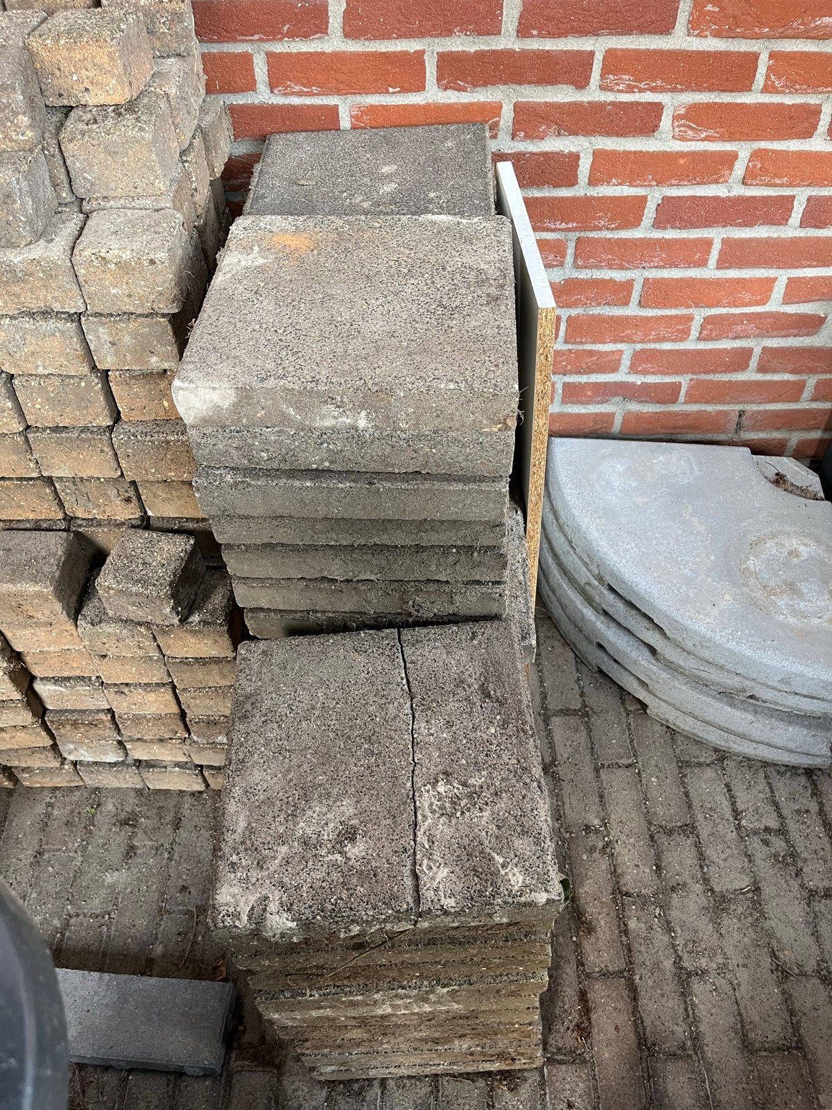 40 gebruikte tegels 30x30 cm, Ophalen, Overige materialen, Gebruikt, 20 tot 40 cm
