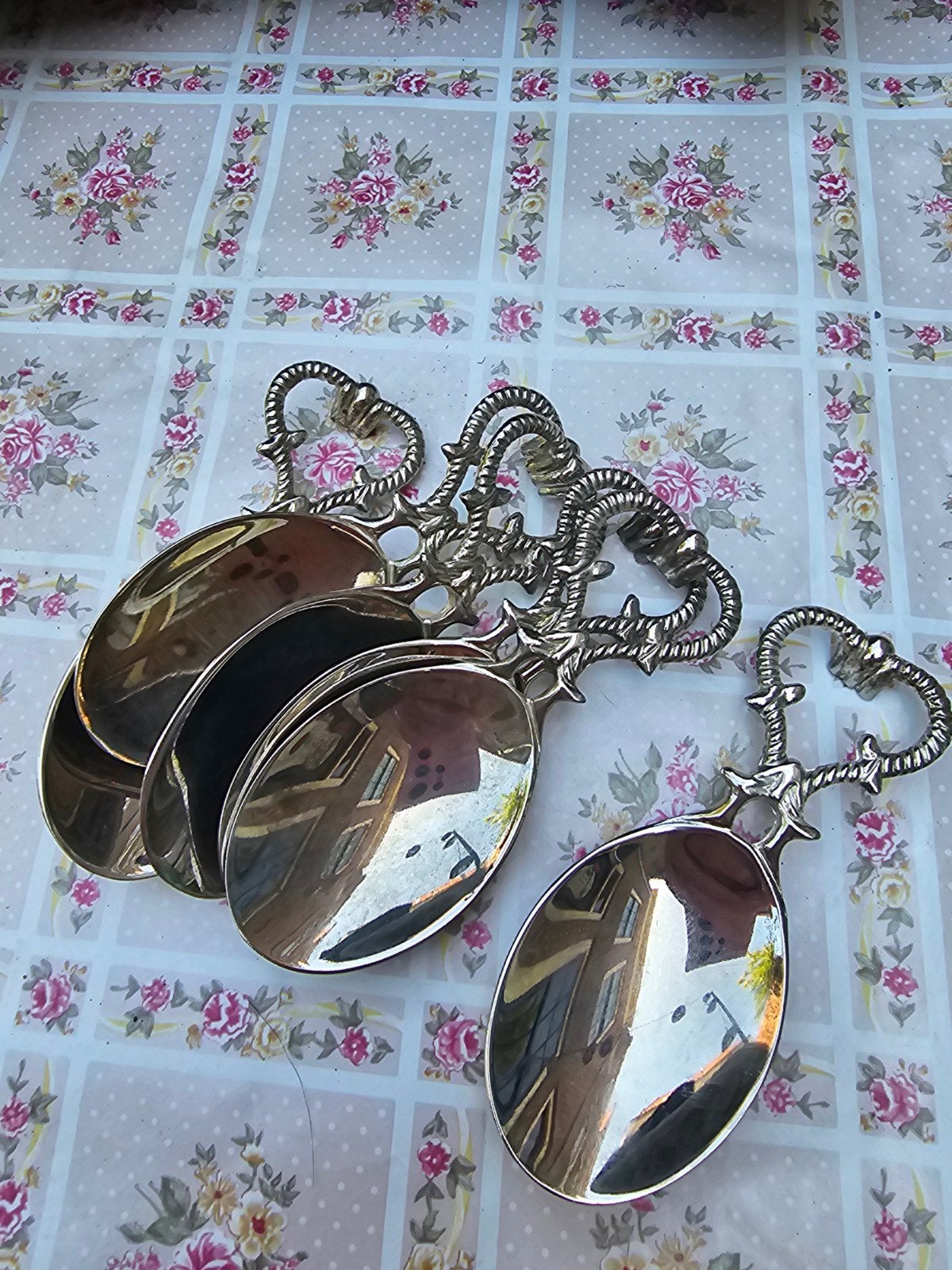 Verzilverde amuselepel met gedraaide steel en hartdetail, Ophalen of Verzenden