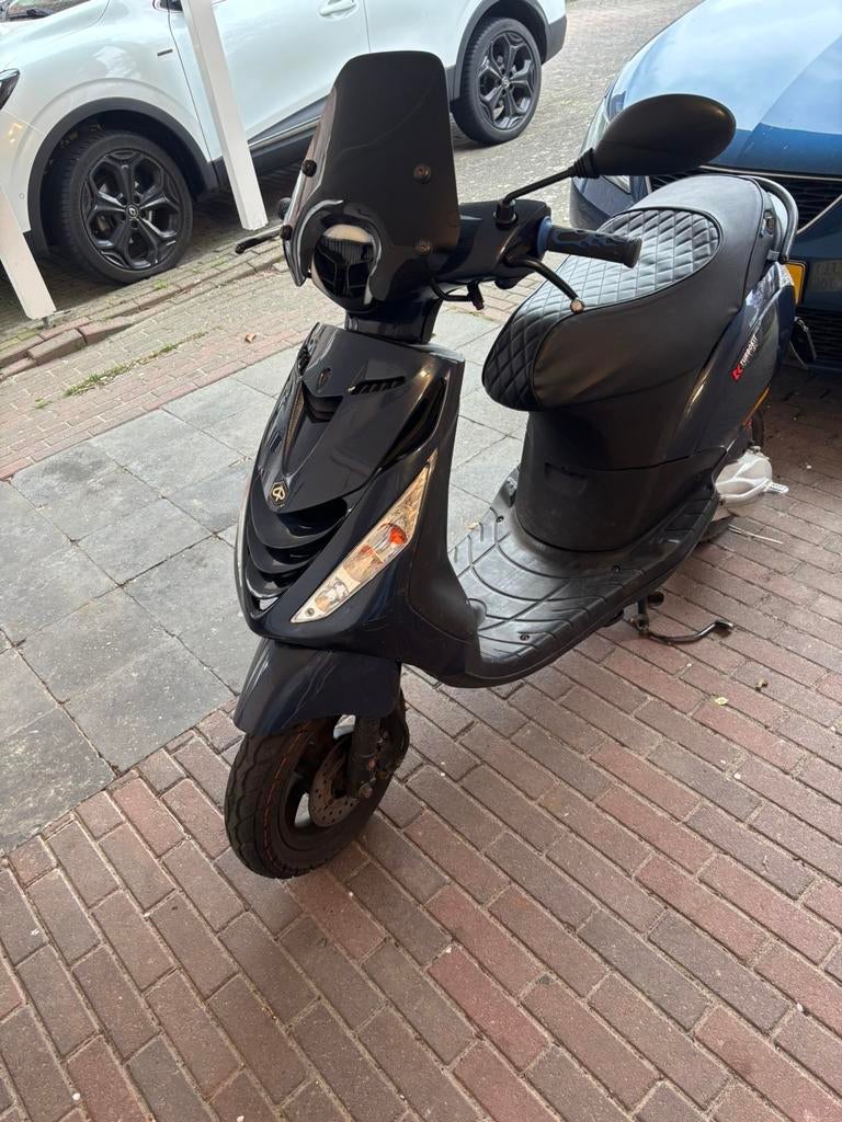 Piaggio zip 70cc, Ophalen of Verzenden, Zo goed als nieuw, Tweetakt, Zip