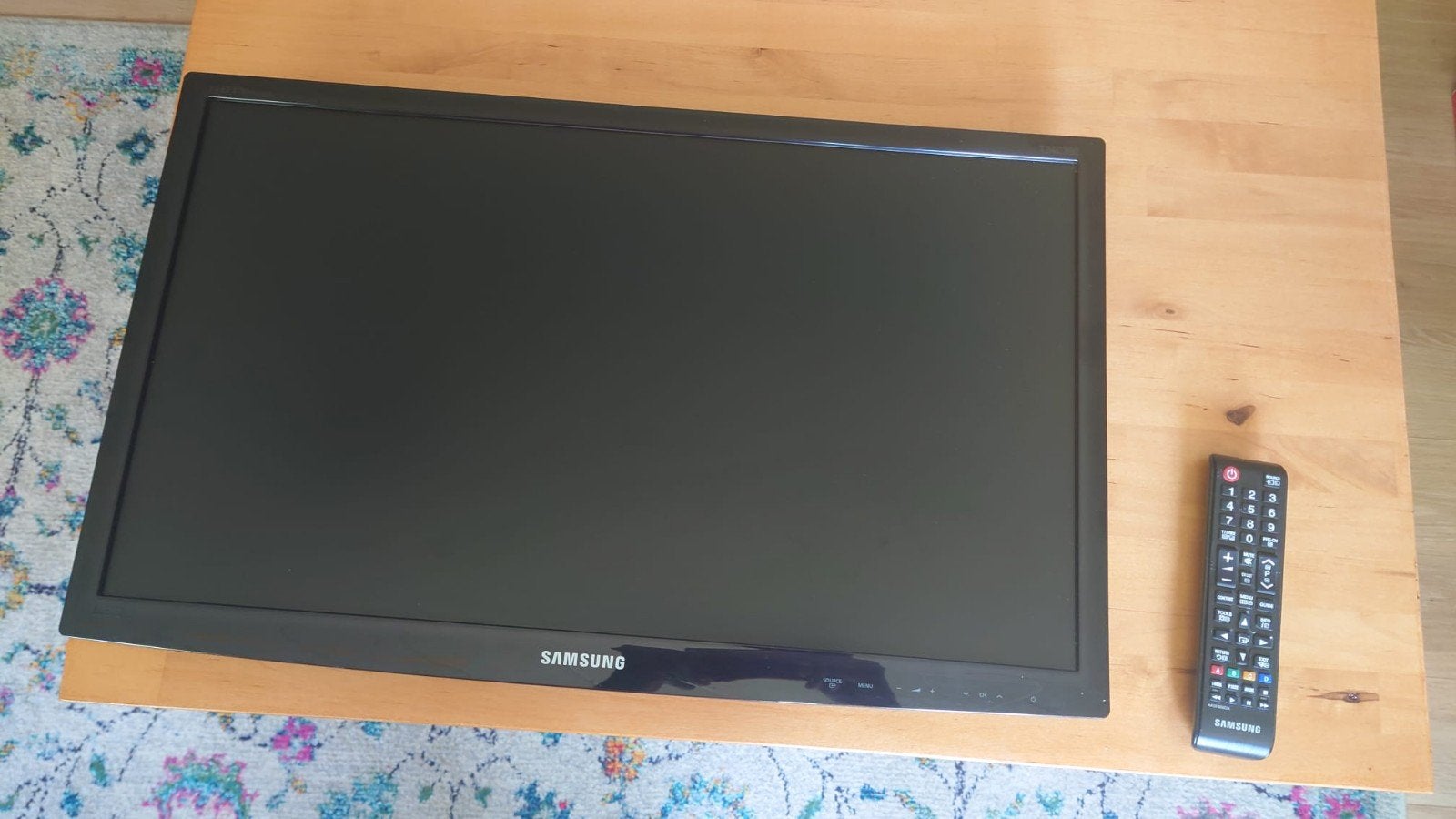 Samsung T24C300EW LED TV Monitor, Ophalen of Verzenden, 60 tot 80 cm, 50 Hz, Samsung