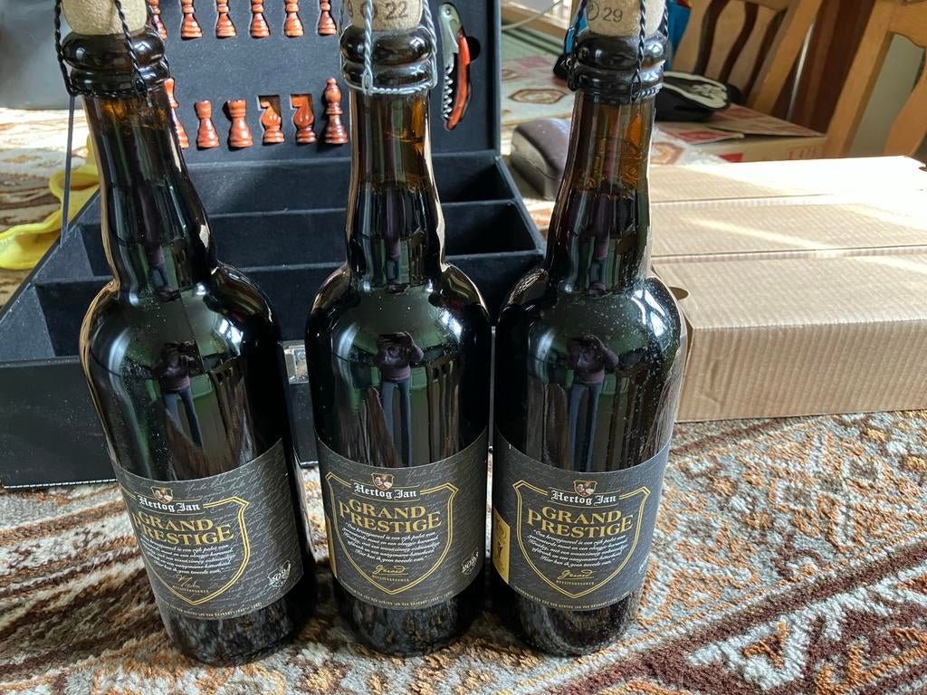 Hertog Jan Grand Prestige 2021, 2022, 2023 in schaakdoos, Ophalen, Zo goed als nieuw, Flesje(s), Hertog Jan