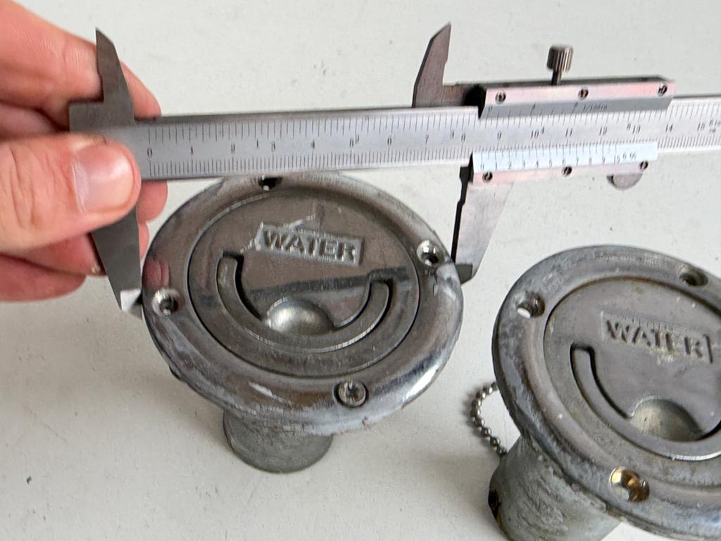 2 x water dekvuldop, Watersport en Boten, Ophalen of Verzenden, Gebruikt