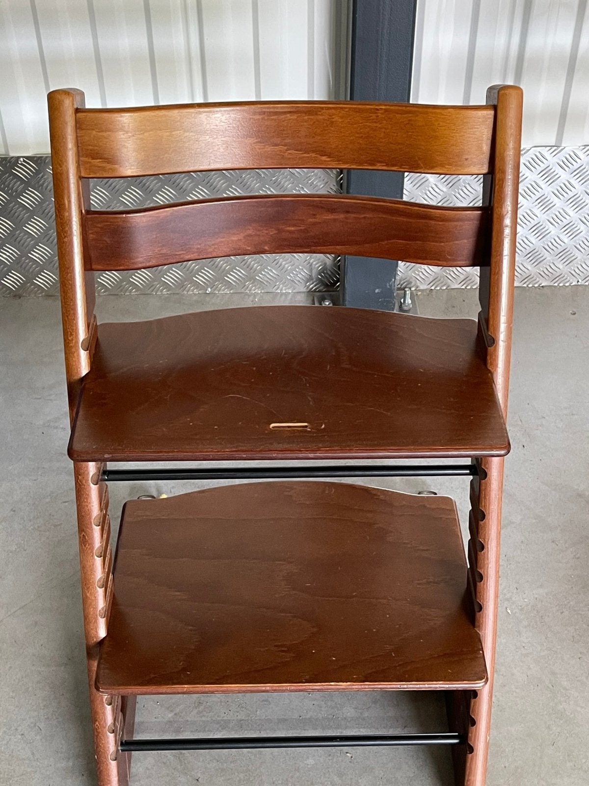 Stokke TRIPP TRAPP WALNOOT BRUIN IZGS compleet, Ophalen, Zo goed als nieuw, Meegroeistoel, Stoelverkleiner