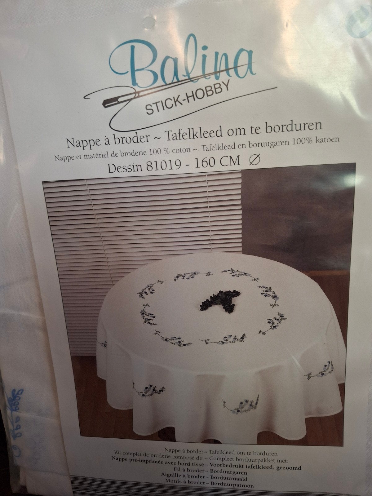 Tafelkleed, Hobby en Vrije tijd, Ophalen of Verzenden, Nieuw, Borduurpakket