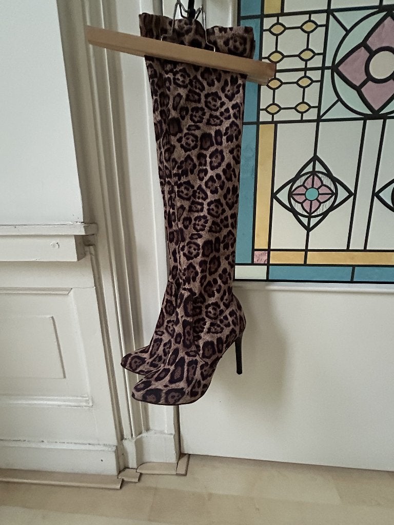 Laarzen panter print, nieuw, maat 39, €15. Ophalen., Kleding | Dames, Schoenen, Ophalen, Hoge laarzen, Overige kleuren, Nieuw
