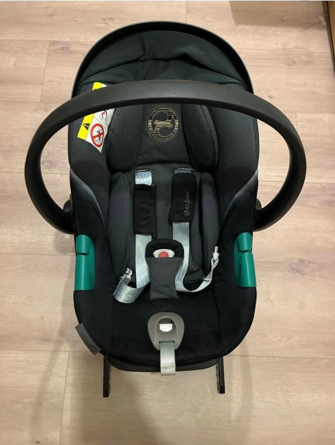 Cybex Aton S2 i-Size autostoel met Base One, Kinderen en Baby's, Autostoeltjes, Autogordel of Isofix, Gebruikt, Verstelbare rugleuning