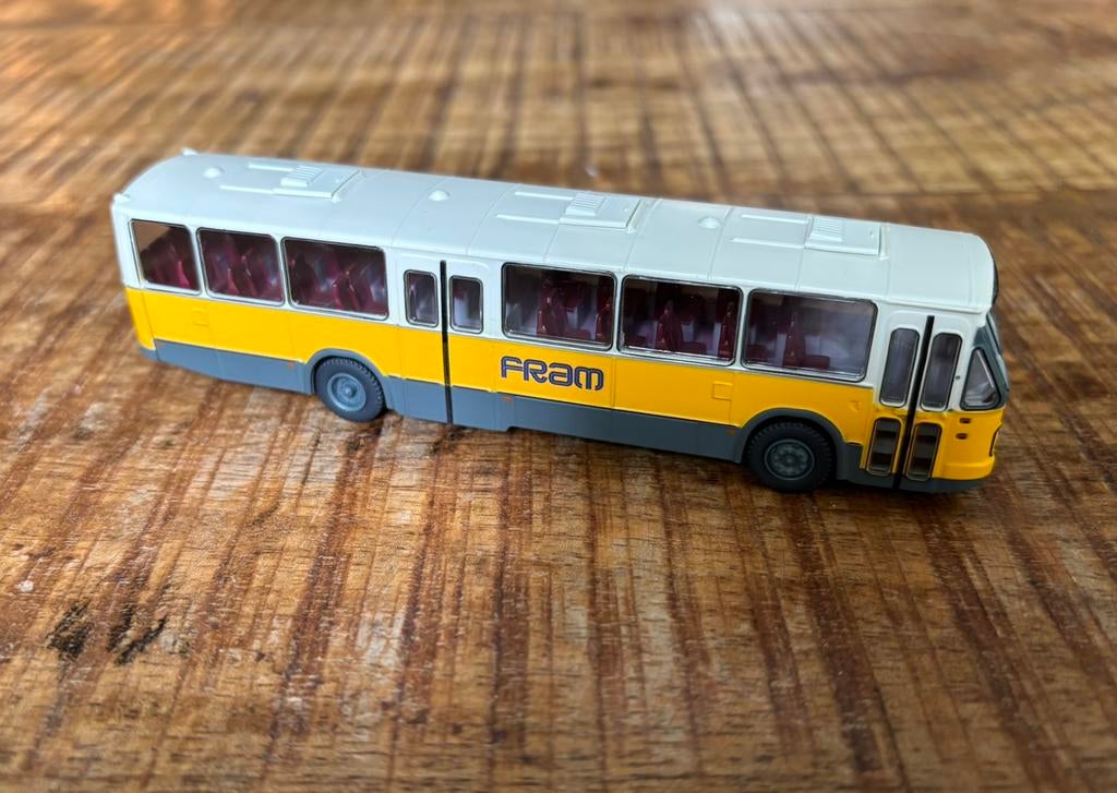 Artitec DAF model Fram bus 8288 lijn 97 Alkmaar, Hobby en Vrije tijd, Modelauto's | 1:87, Ophalen of Verzenden, Zo goed als nieuw