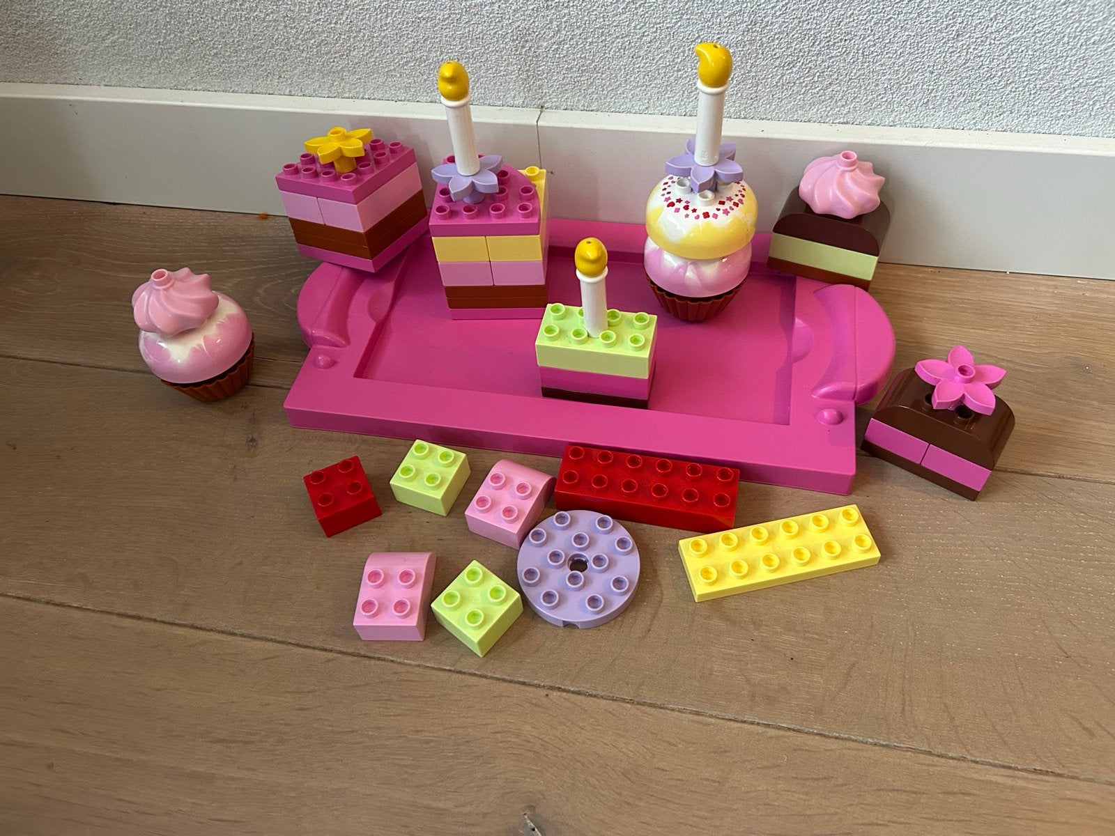 LEGO Duplo Feestje: Taartjes en Cupcakes 6785, Ophalen of Verzenden, Zo goed als nieuw, Overige merken