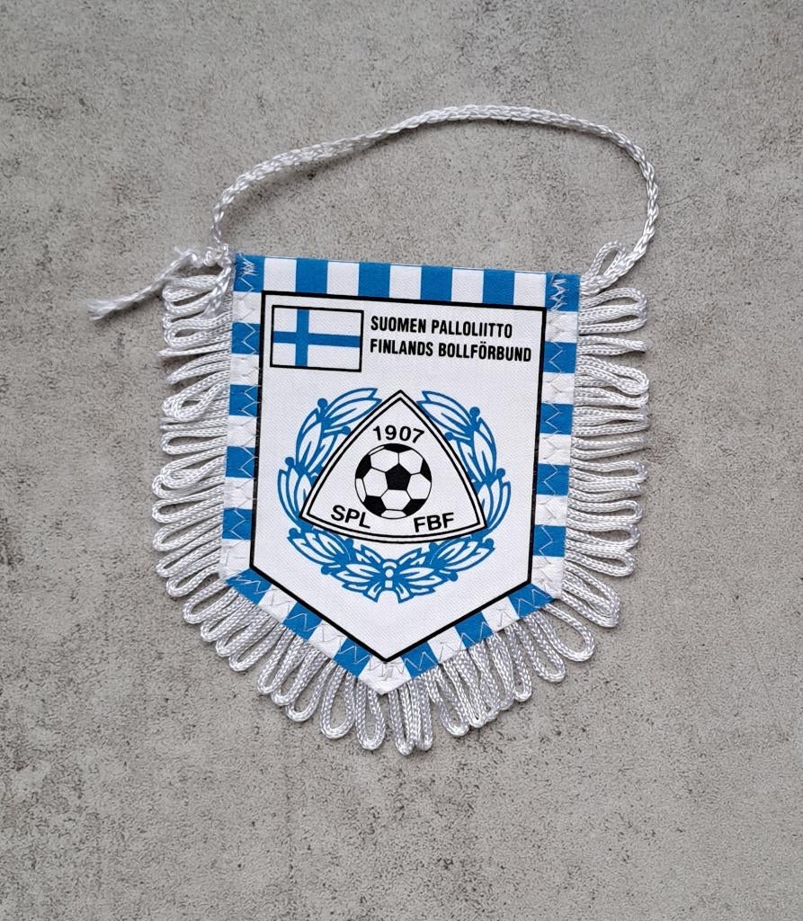vaantje Finland, Ophalen of Verzenden, Zo goed als nieuw, Buitenlandse clubs, Vaantje of Sjaal