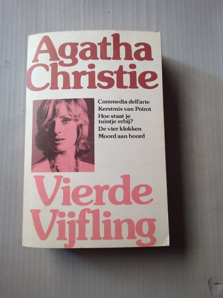 Agatha Christie. Vierde vijfling., Ophalen of Verzenden, Gelezen, Agatha Christie