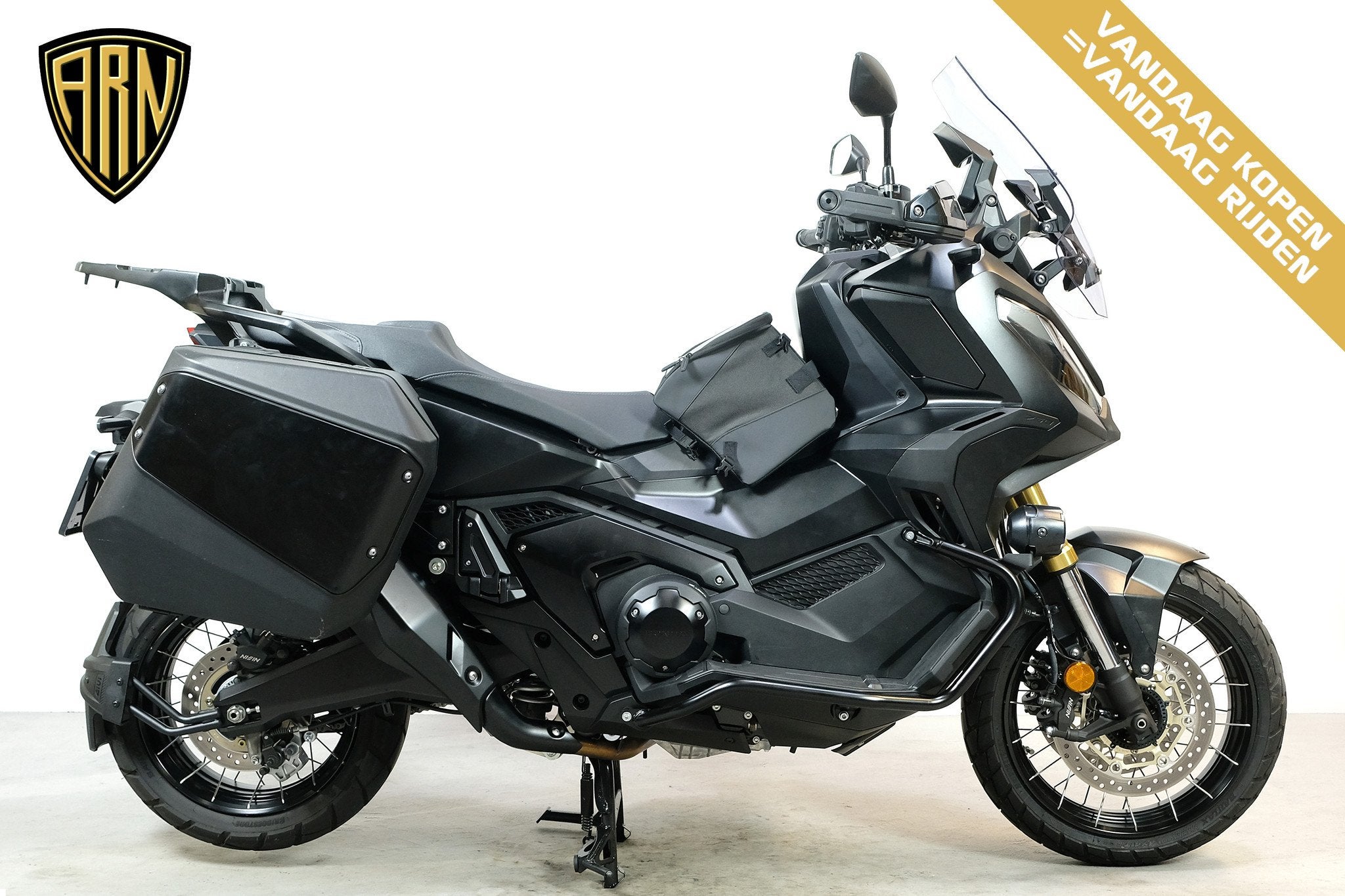 Honda X-ADV (bj 2022), Bedrijf, Toermotor, Traction Control