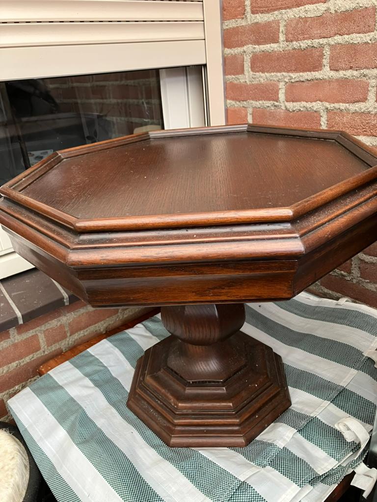 Mooie salontafel, Ophalen