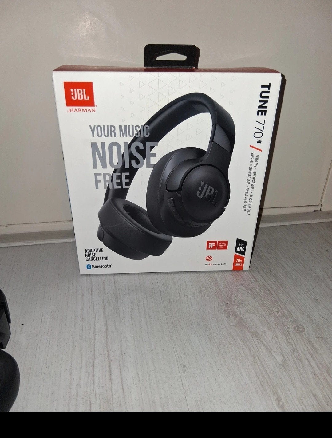 JBL Tune 770NC