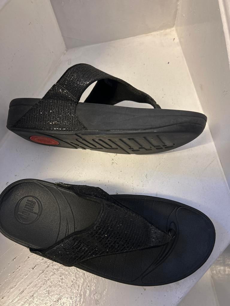 FitFlop Slippers Zwart met Glitters 38 zgan, Ophalen, Gedragen, Zwart, Slippers