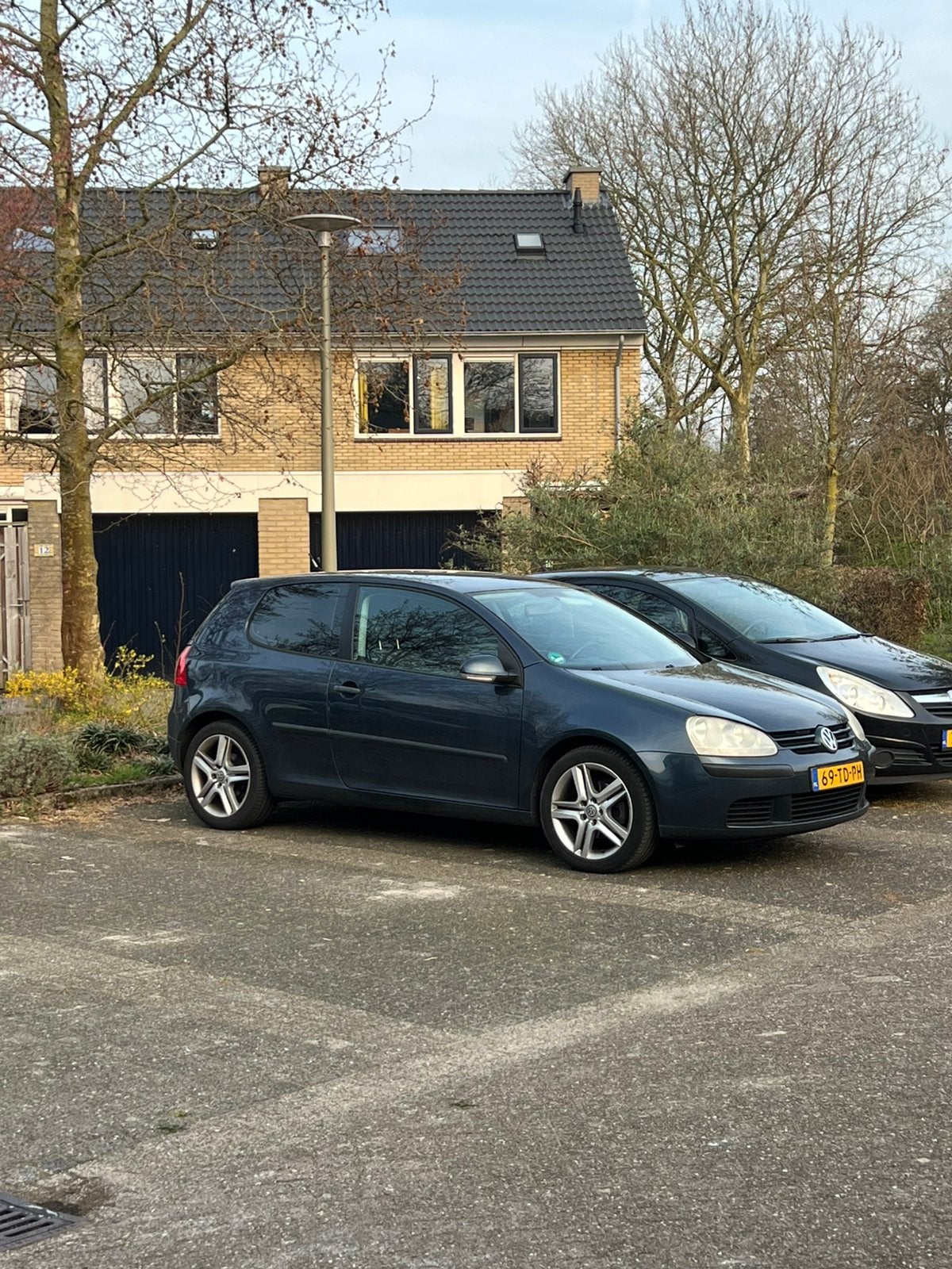 Volkswagen Golf 5 Life Business 1.6 FSI, Voorwielaandrijving, Zwart, 4 cilinders, 620 kg