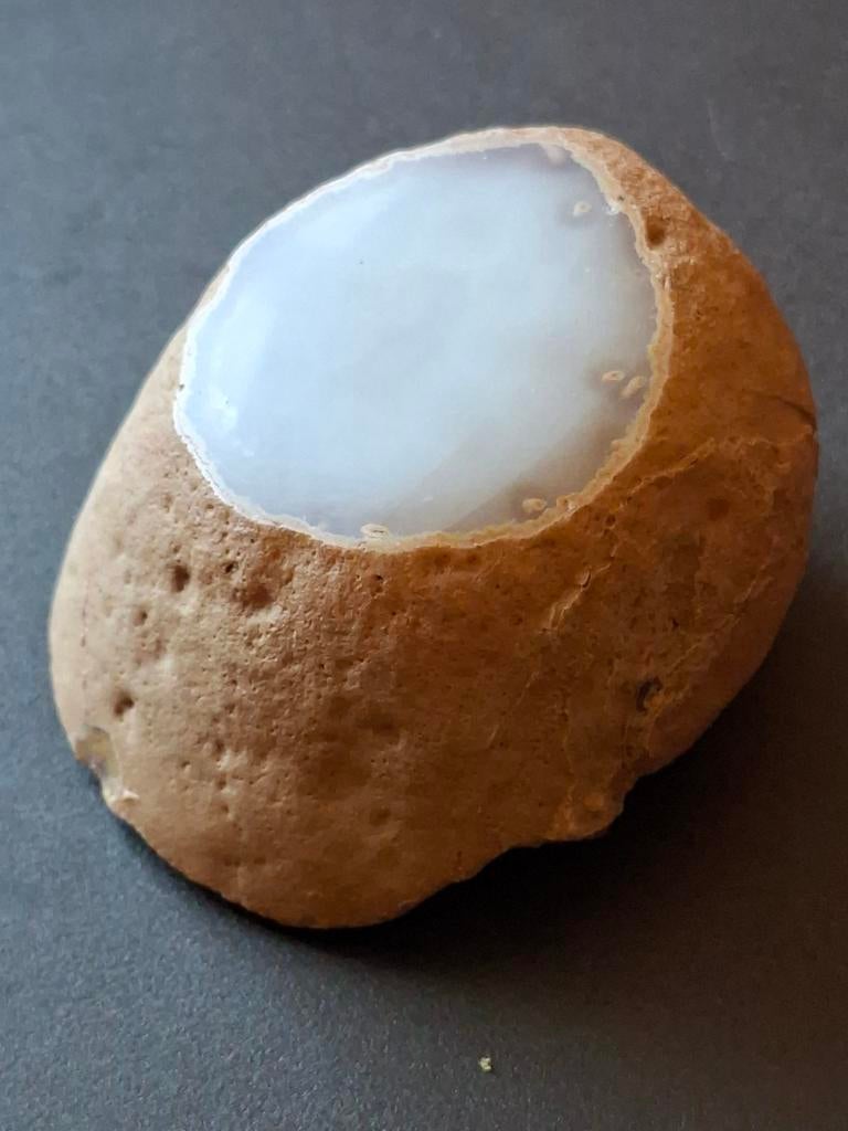 Natural enhydro Agate, Ophalen of Verzenden, Zo goed als nieuw