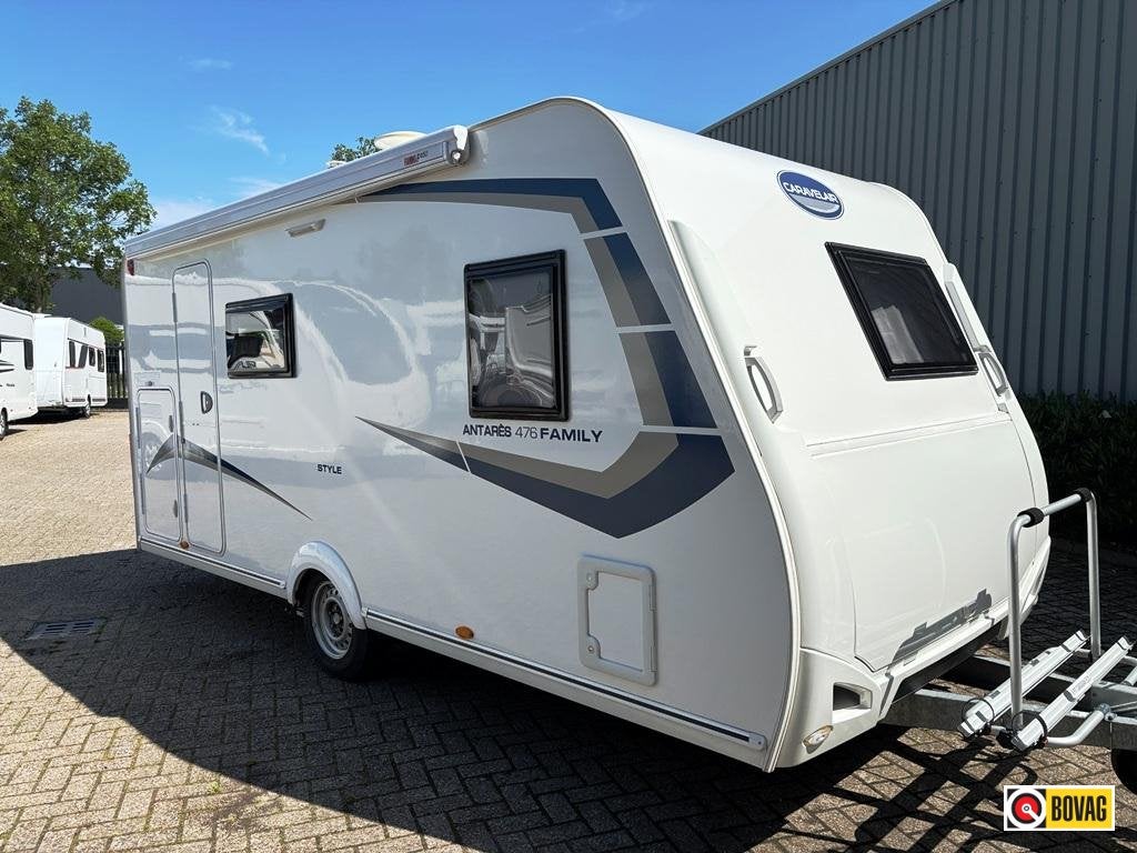 Caravelair Antares Style Family 476 met mover/luifel/airco, Treinzit, 5 tot 6 meter, Tot en met 6, Caravelair