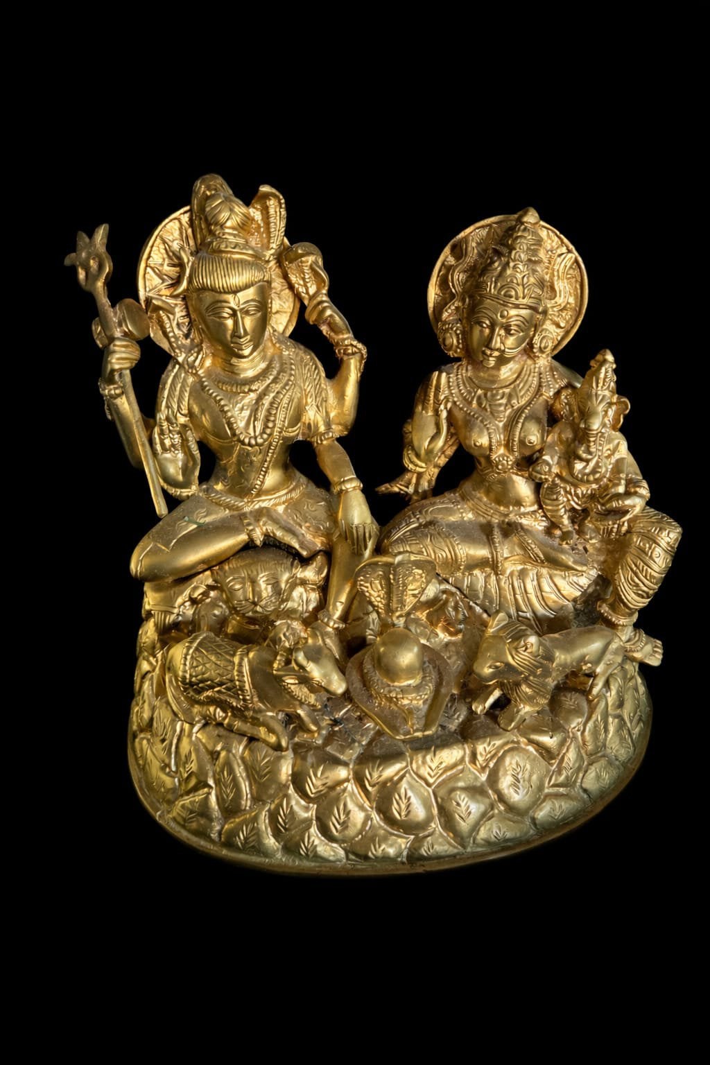 Beeld van Shiva en gezin, Ophalen of Verzenden, 20 - 50 cm, Beeld, Goud