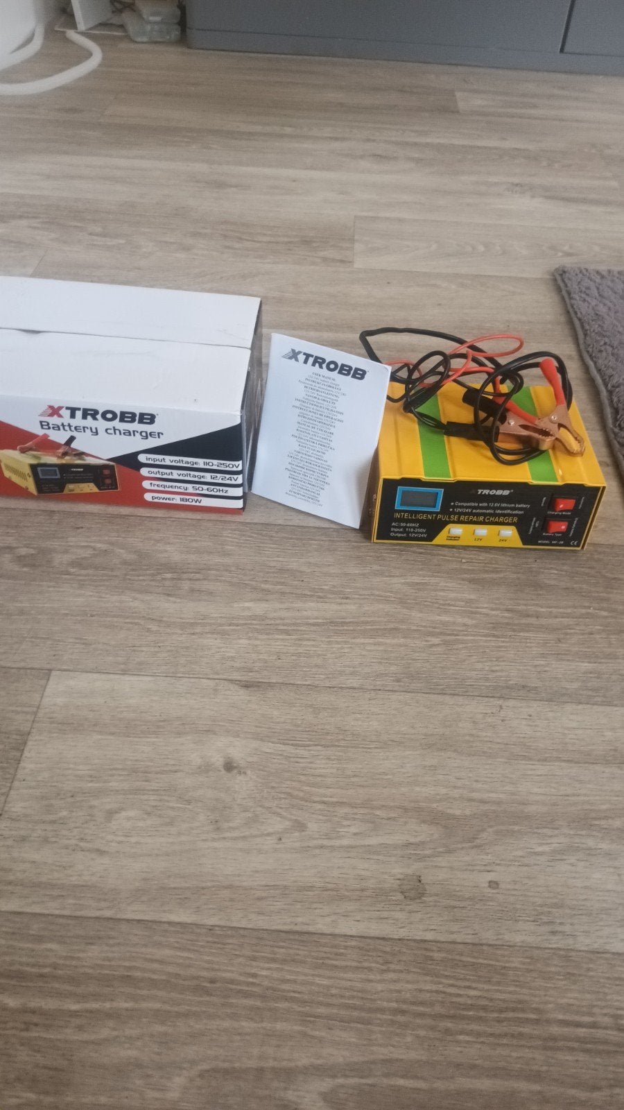 XTROBB Intelligente Puls Reparatie Acculader 12V/24V, Auto-onderdelen, Accu's en Toebehoren, Ophalen of Verzenden, Nieuw, Universele onderdelen