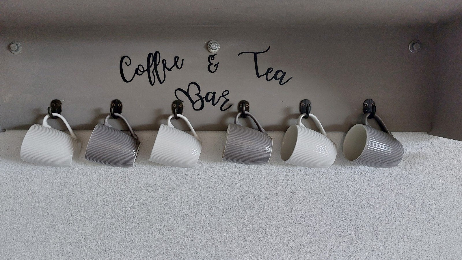 Wandrek 'Coffee & Tea Bar' inclusief hangende kopjes, Ophalen of Verzenden, Gebruikt