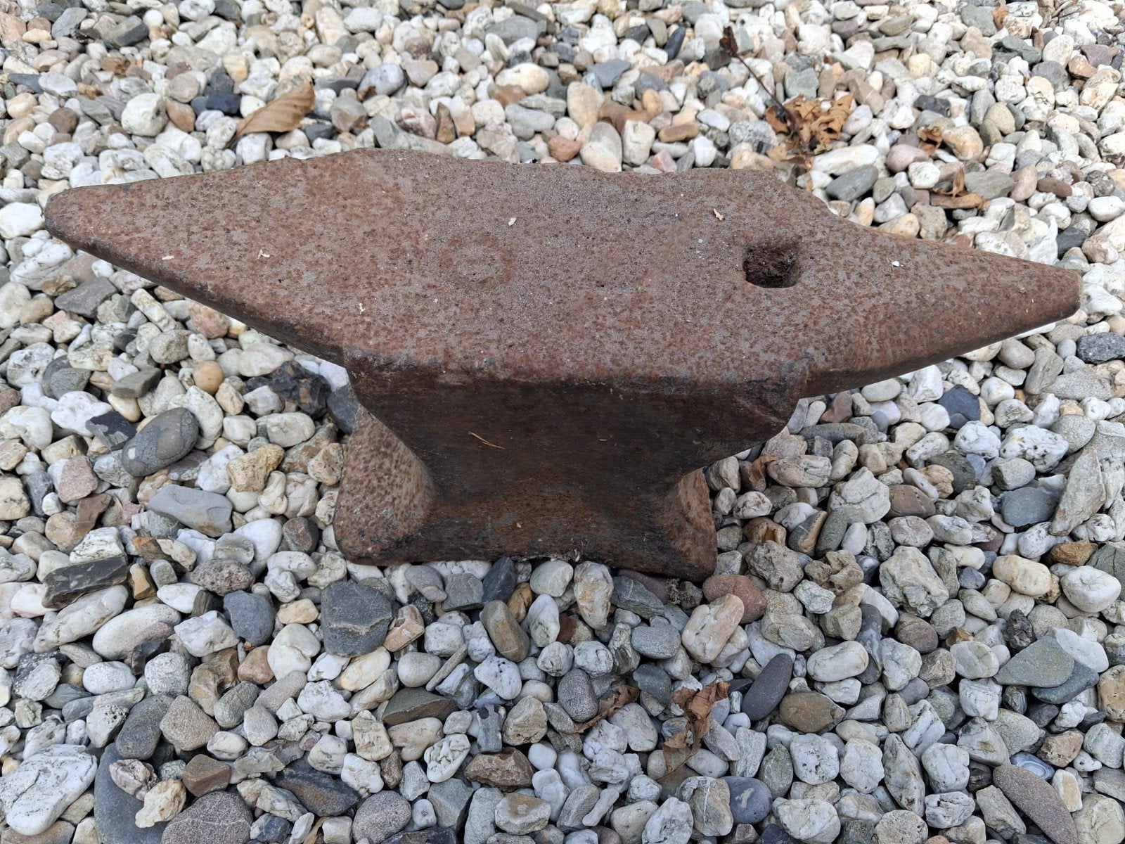 Antieke Aambeeld, Ophalen