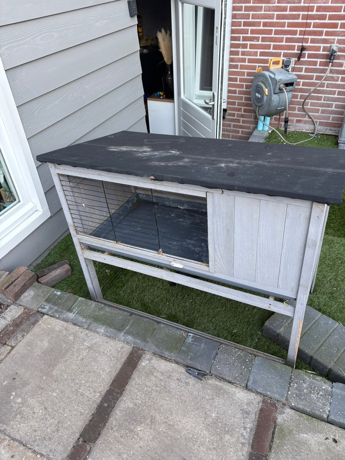 Konijnenhok goede staat moet zo snel mogelijk weg, Dieren en Toebehoren, Ophalen, Zo goed als nieuw, Hok, Minder dan 60 cm