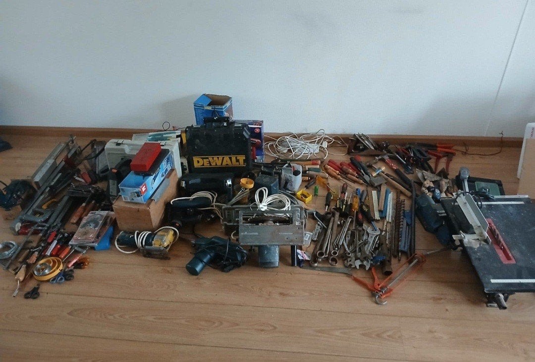 Grote partij gereedschap: handgereedschap en elektrisch, Ophalen, Gebruikt, Gereedschapsset, DeWalt