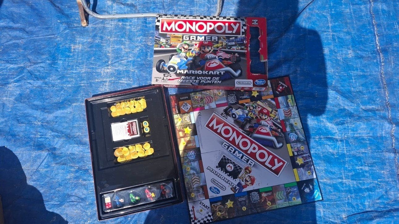 Monopoly Gamer Mario Kart Bordspel, Drie of vier spelers, Ophalen of Verzenden, Gebruikt, Hasbro