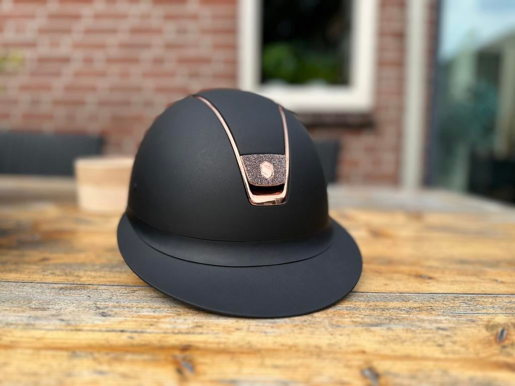 Samshield Miss shield zwart met rose gold, Dieren en Toebehoren, Ophalen of Verzenden, Zo goed als nieuw, Overige soorten, Cap