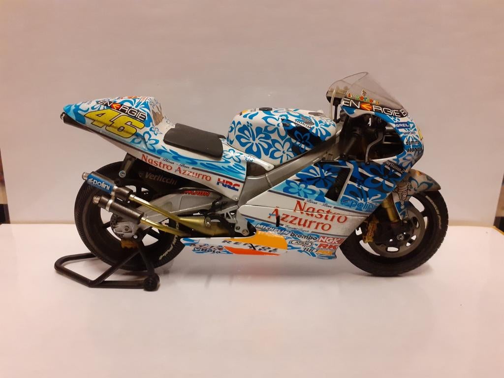 Minichamps honda nsr 500 2001, Ophalen of Verzenden, Zo goed als nieuw, 1:9 t/m 1:12, Motor