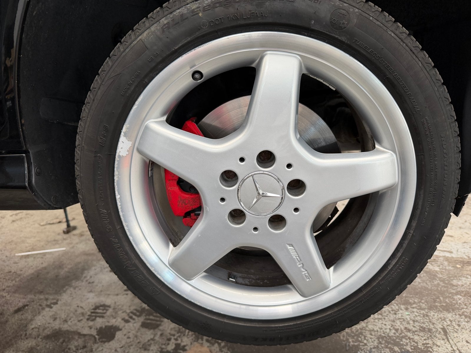 Mercedes AMG velgen met zomerbanden 225/45ZR17, Gebruikt, Banden en Velgen, 17 inch, Ophalen of Verzenden