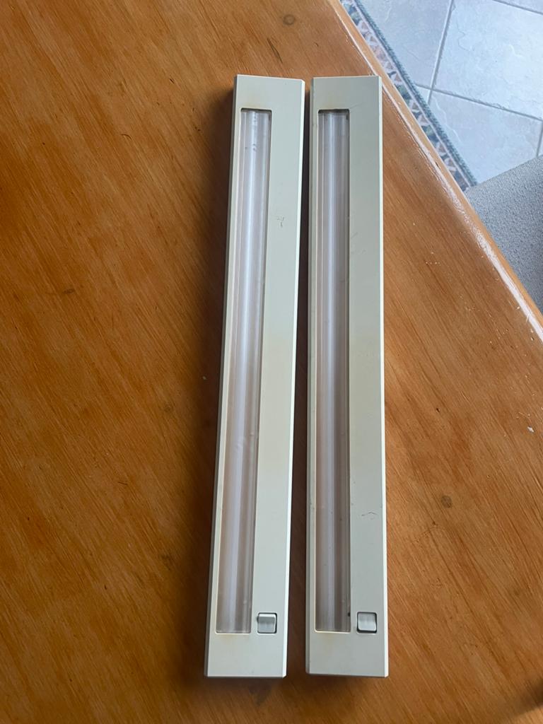 2x TL-lampen onderbouw armatuur - Gebruikt, Ophalen of Verzenden, Gebruikt