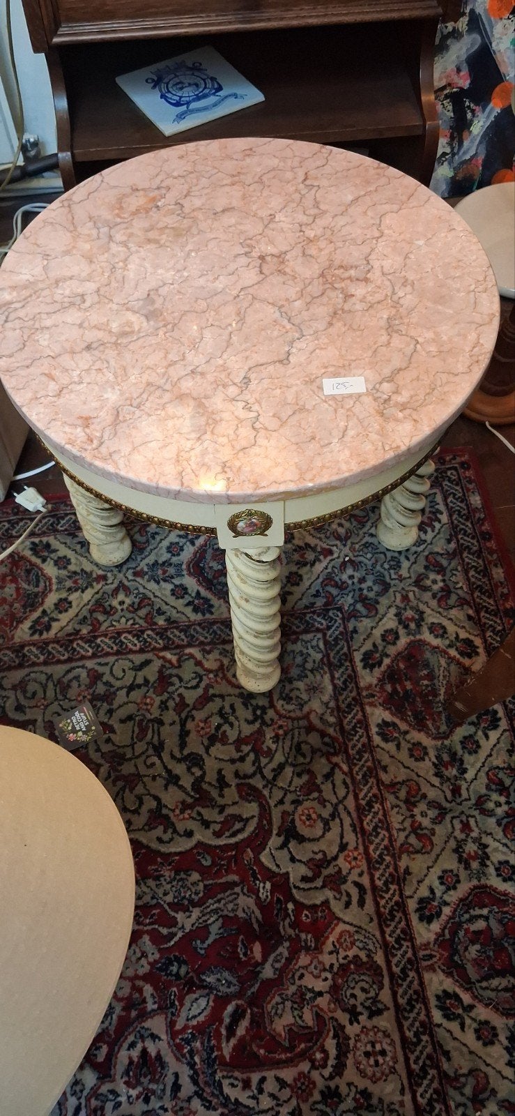 Vintage bijzettafel met marmeren blad en gedraaide poten, Antiek en Kunst, Antiek | Meubels | Tafels, Ophalen of Verzenden