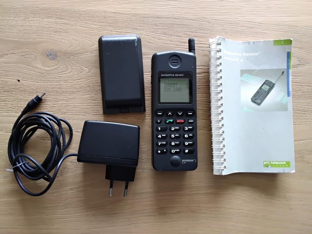 Vintage PTT Telecom Pocketline Darwin Mobiele Telefoon, Gebruikt, Geen camera, Ophalen of Verzenden, Klassiek of Candybar