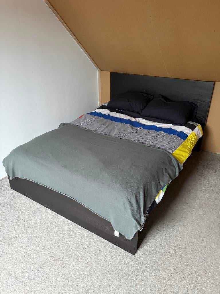 Bed 140 x 200, Huis en Inrichting, Gebruikt, Twijfelaar, Hout, 140 cm