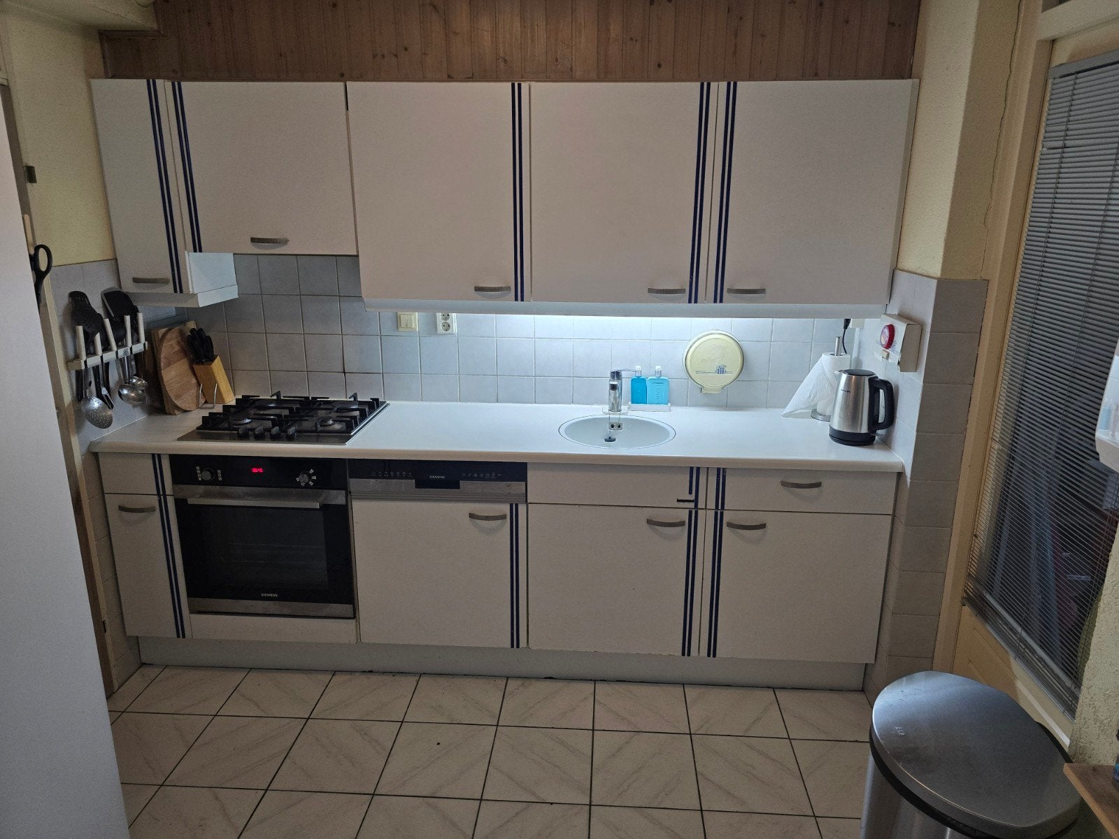 Complete Keuken met Apparatuur - Bosch & Siemens, 4 liter of meer, Ophalen, Gebruikt