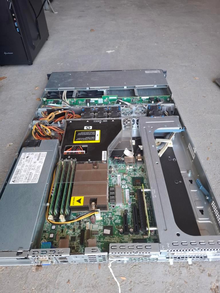 HP Proliant DL120 G7, Computers en Software, Servers, Ophalen