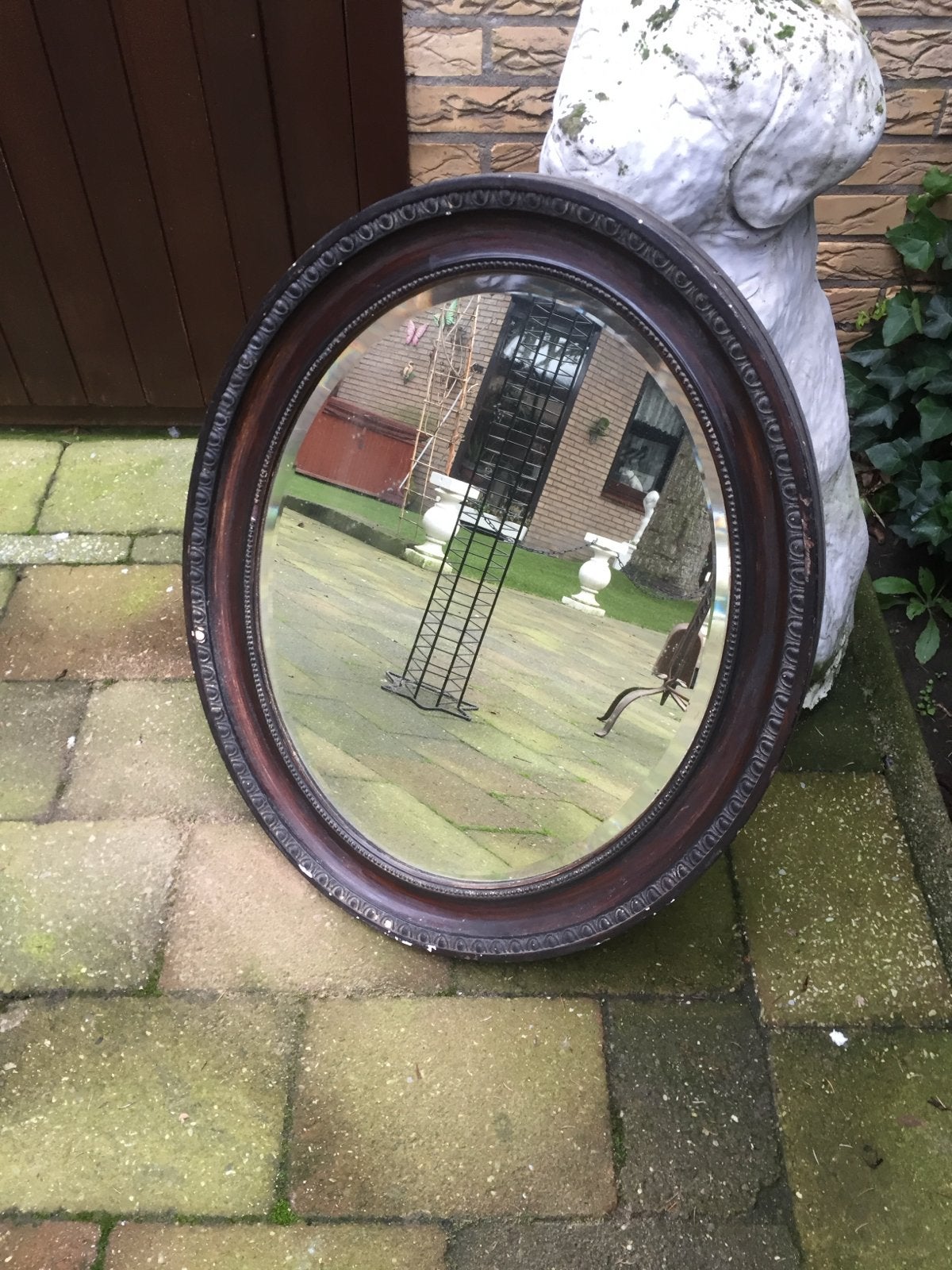 Ovale antieke spiegel met gipsen lijst, Ophalen, Ovaal
