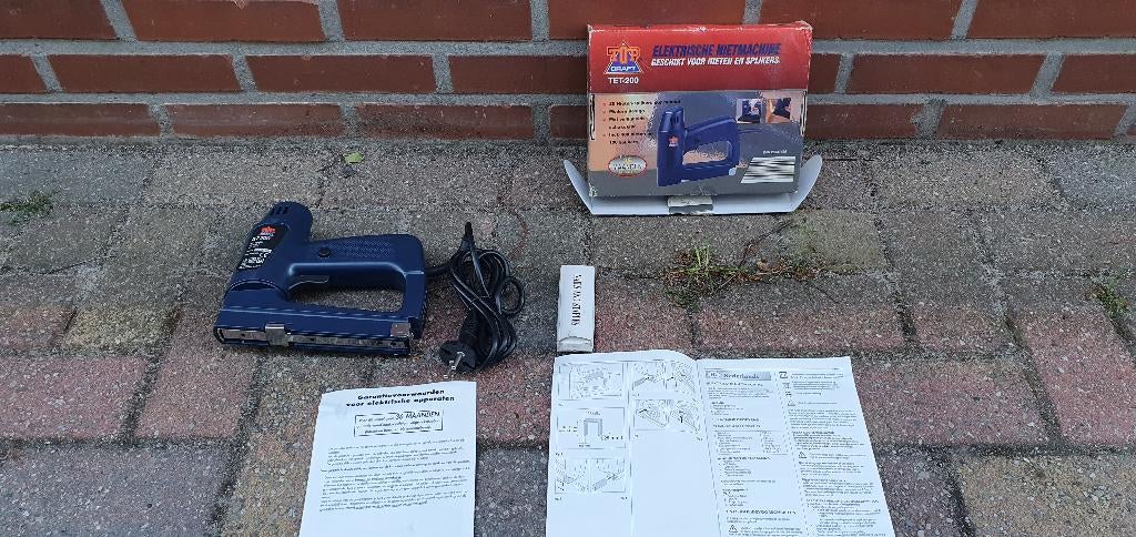 te koop blauwe topkraft electr.nieten machine met nieten, Ophalen of Verzenden, Nieuw