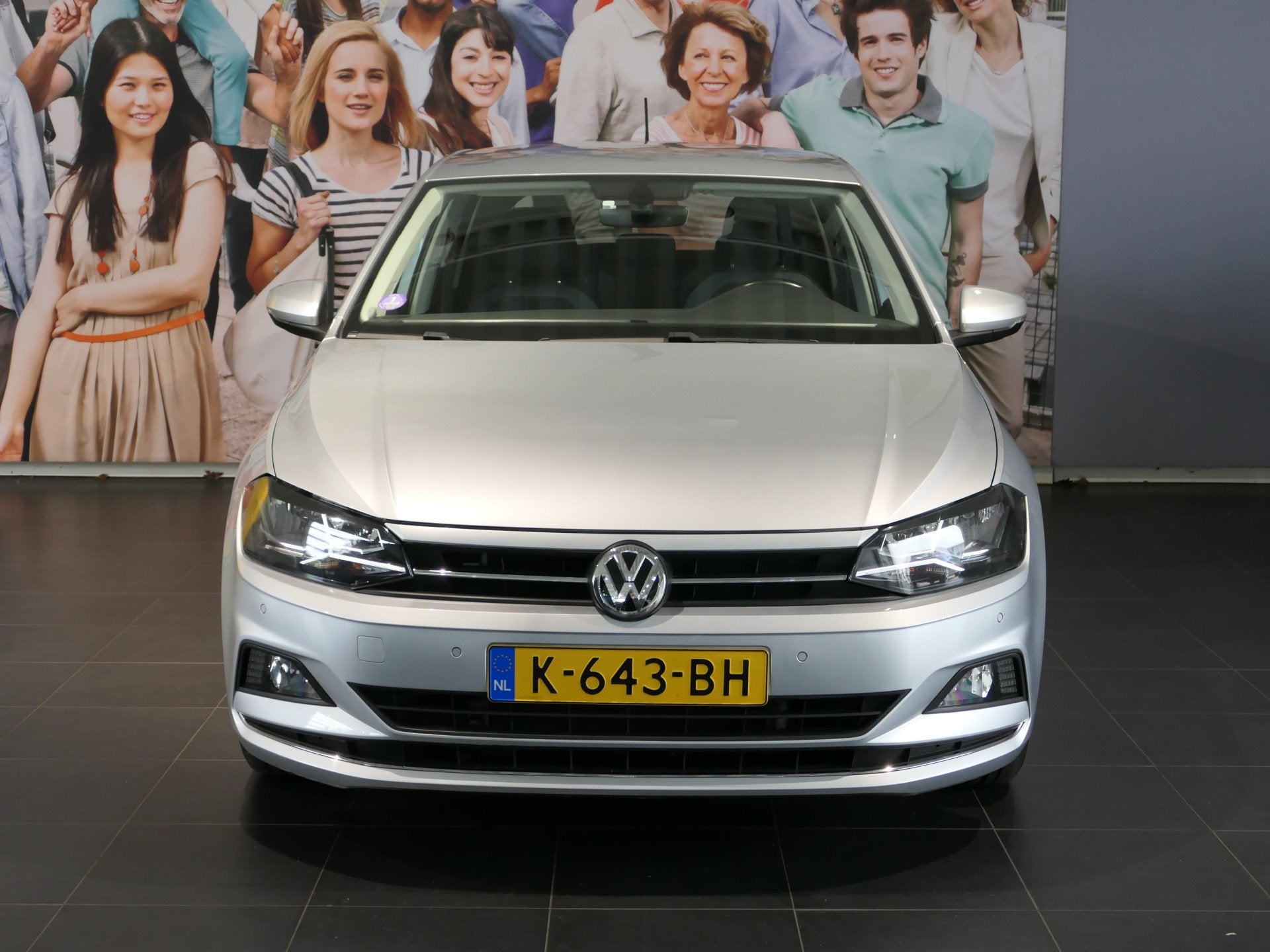 Volkswagen Polo 1.0 TSI Highline *Automaat!* - Occasion Leas, Stof, Gebruikt, 49 €/maand, Origineel Nederlands