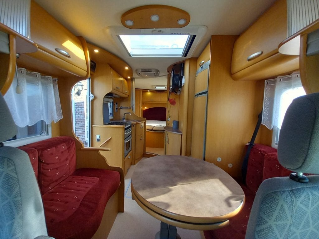 camper, Integraal, Ringverwarming, Pilote, 7 tot 8 meter