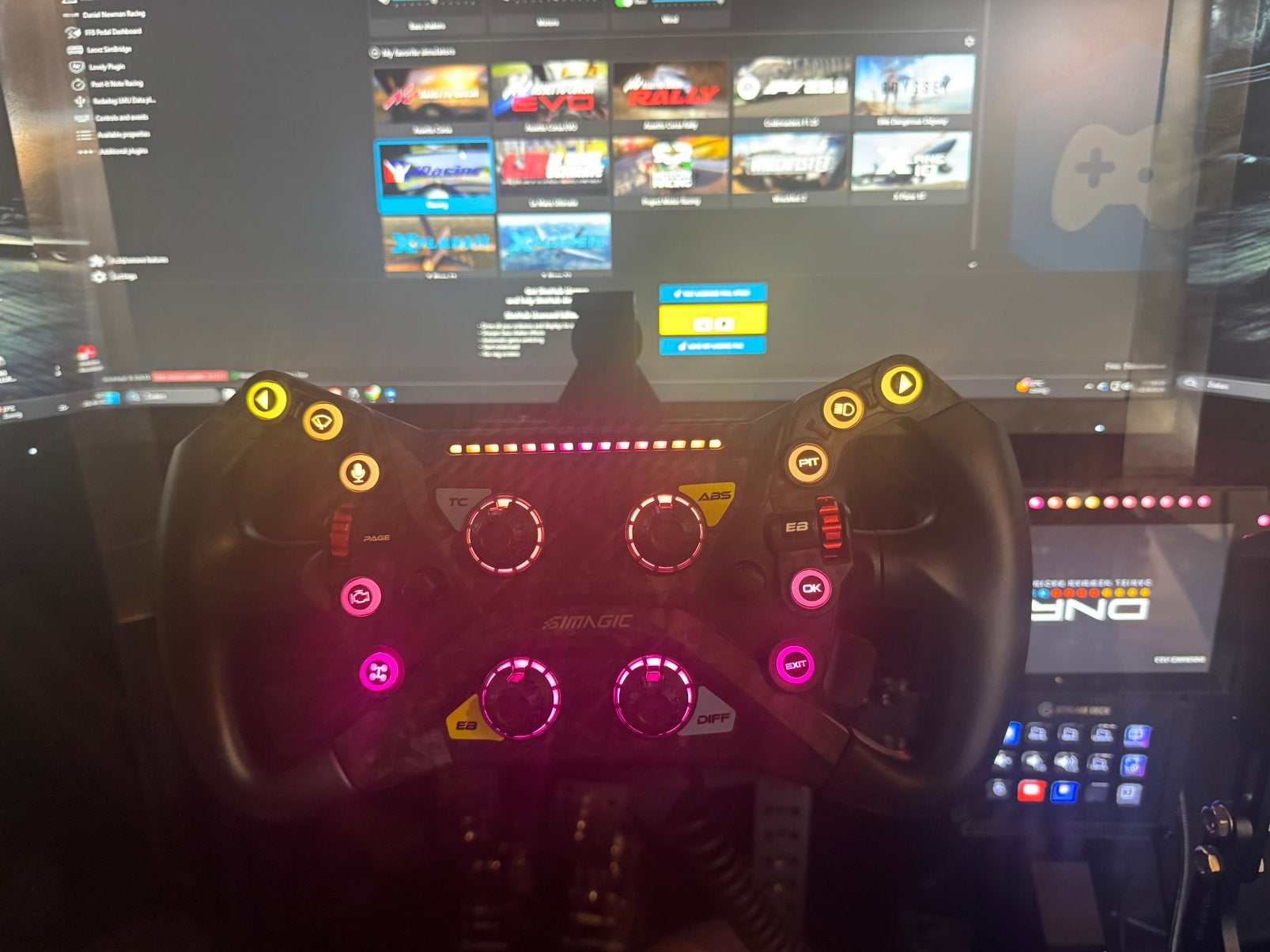 Complete sim racing set – Moza R5 Direct Drive etc, Ophalen, Zo goed als nieuw